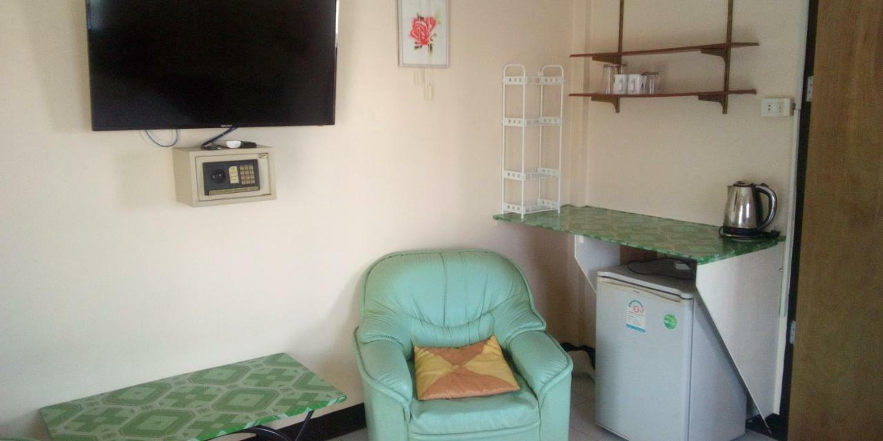 M & A Guesthouse Hua Hin Buitenkant foto